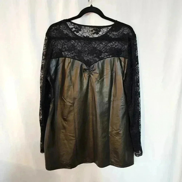 ♥Lace blouse  - Picture 1 of 9